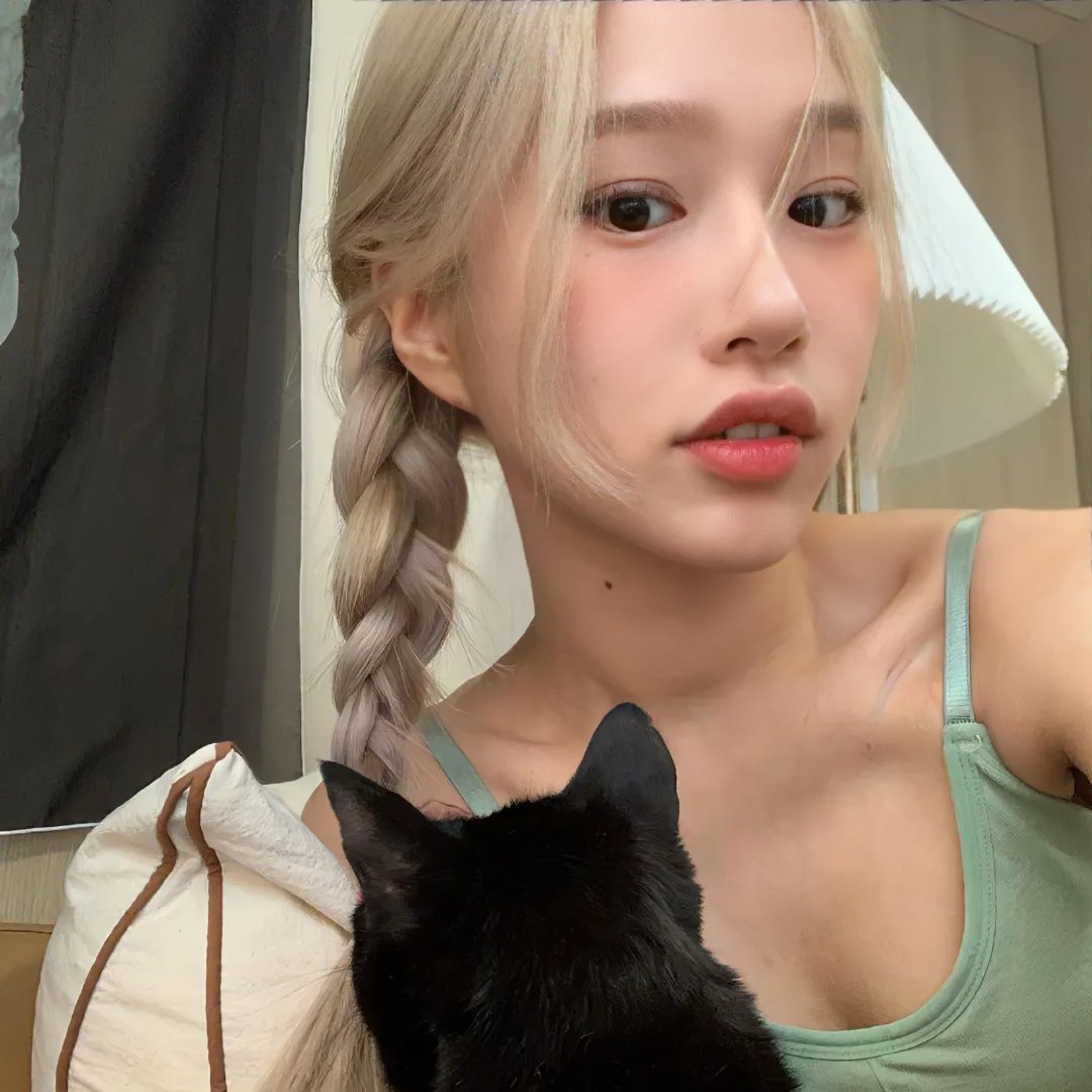 好女三头瞒